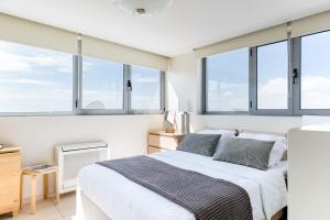 GB Athens View Luxury Suite - Ferienwohnungen, Athen