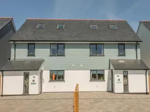 Ocean Breeze - Perranuthnoe