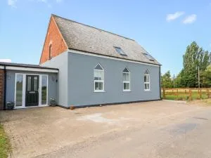 The Olde Chapel - Leake Common Side