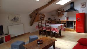 Appartements La Ferme des Andes - Gite l'Atelier : photos des chambres