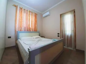 Apartment Demaj - Skrofotinë