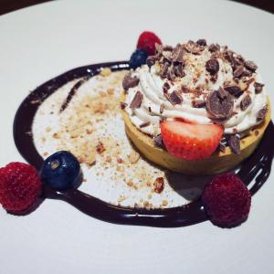 Mellon Country Inn Hotel