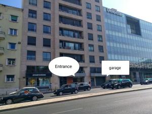 Nice duplex apartment with free pool and garage