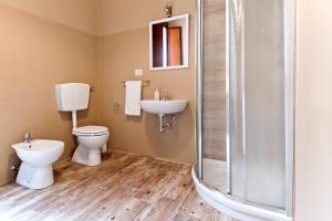 Family Room with Private External Bathroom