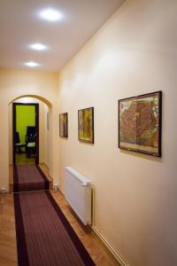 Rami House central double rooms