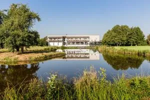 Golfhotel & Restaurant Lindenhof - Dortelweil