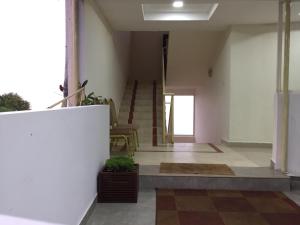 The Cliff Resort, Munnar