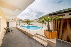 Bella Vista Suites - Otok Vis