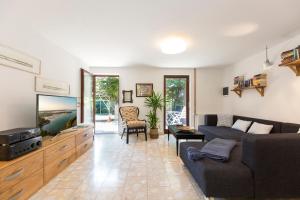 Casa Flora 3-minutes’ walk from the beach