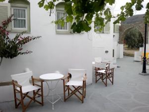 Giannakas Studios Sifnos Greece