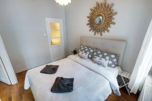 Almas Romantic Getaway