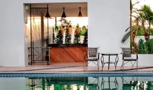 แจสเปอร์โฮเทล Jasper Hotel - Ban Sap Bon