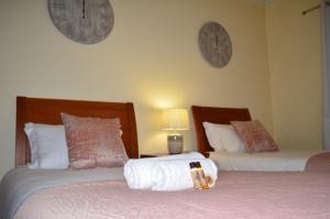 Golden View by Homie