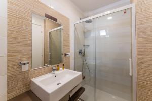 Torre Cintola Greenblu Sea Emotions