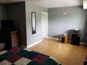 Eastwood Motel