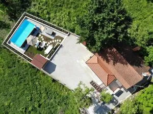 Kuća kod Fajdara - Obrov