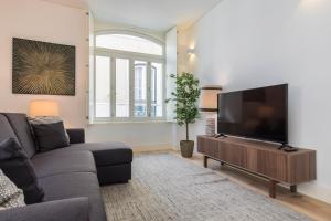 Hidden Oasis 2BDR Apartment by LovelyStay
