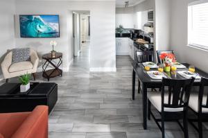 Ground Floor Courtyard Suite room in Belleair Beach Club