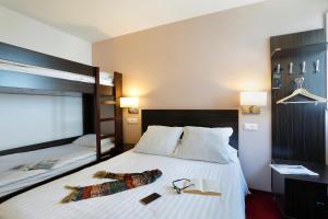 Grand Hotel Sénia - Paris Orly Airport