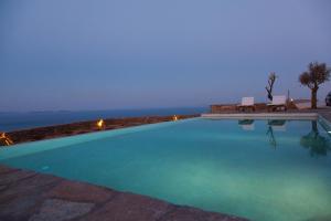 Astarte Luxury Apartments Sifnos Greece
