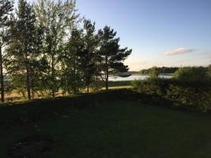 Коттедж Domek nad jeziorem Otalżyno Pomieczyno Польща