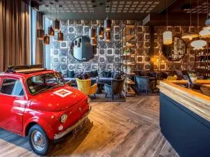 ibis Le Mans Centre Gare Nord - 伊芙尔莱韦克