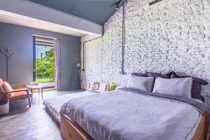 Nhà 2 Phòng Ngủ (Two-Bedroom House)