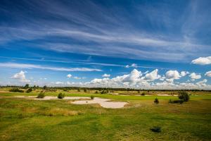 GOLF APARTAMENT W Sobieniach