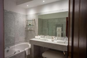 Hotels Le Phebus & Spa – Relais & Chateaux : photos des chambres