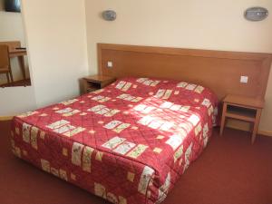 Hotels Hotel La Colombiere Cantal : photos des chambres