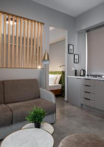 Deluxe Apartment room in Ermou Athens City Center Apartment