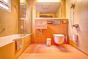 SBH Monica Beach Resort