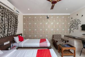 Maruthi Residency