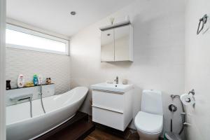 3BDR The Hadjis - City Center Flat