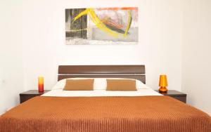 Double or Twin Room with Shared Bathroom