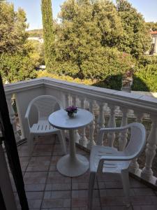 Relax and enjoy at POWERMoNi