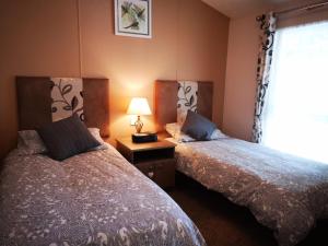 Trevellian - Spacious Scenic Lodge - Tranquil Retreat