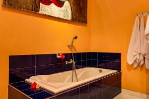 Tanah Merah Art Resort by AGATA