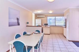 API Preston Beach Front Apartments