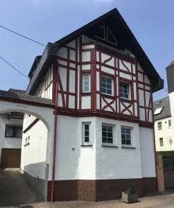 Altes Fachwerkhaus Mutter Mosel - Löf