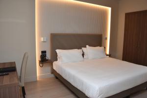 Superior King Room room in Hotel Commercio