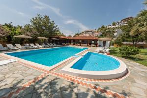 PENSION STRAWBERRY Skiathos Greece