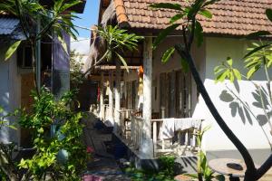 Giường Trong Phòng Ngủ Tập Thể 6 Giường (Bed in 6-Bed Dormitory Room)