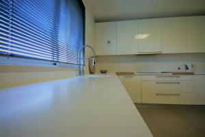 Modern Apartment in Luxurious Condominium