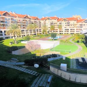 Modern Apartment in Luxurious Condominium - 4hvězdičkové hotely ve městě Cascais