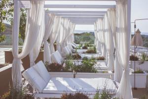 White Lagoon Resort -Inclusive