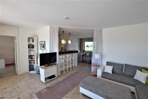 Mare-Nostrum-Hohes-7-H - Ховахт