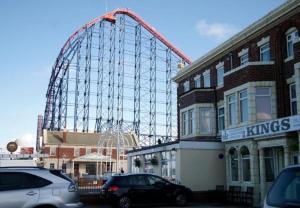 Kings hotel, 
Blackpool, United Kingdom.
The photo picture quality can be
variable. We apologize if the
quality is of an unacceptable
level.