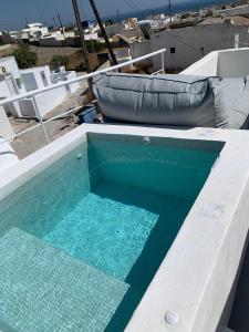 Timedrops Santorini Villas-Private pool