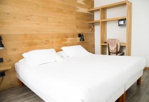 Hotels Le Victor Hugo : photos des chambres